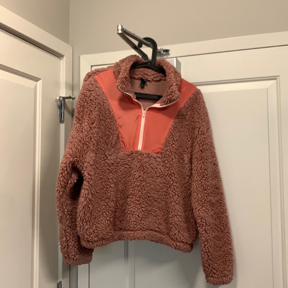 Cozy fashionable half size winter jacket